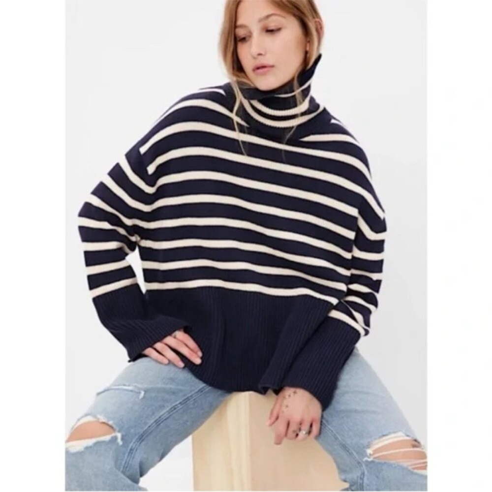 Gap Oversized Sweater